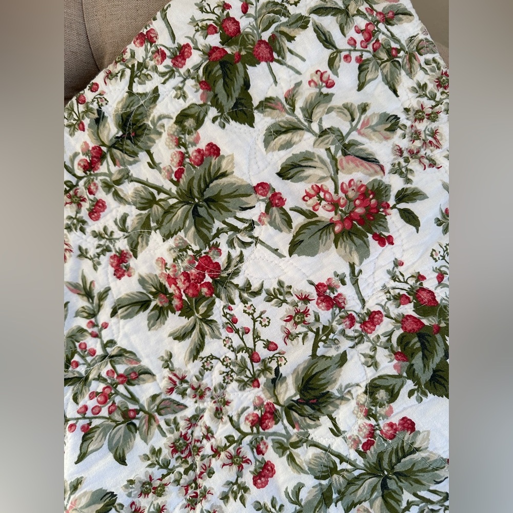 Vintage Laura Ashley raspberry/green plaid print quilted pillow shams - Picture 3 of 10